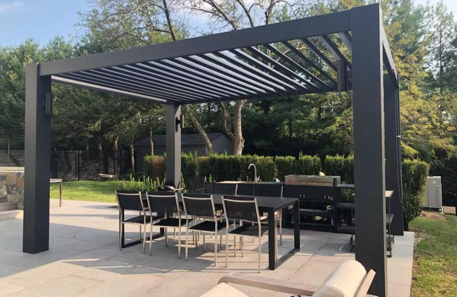 pergola jardin Abogado para contrato de compraventa.